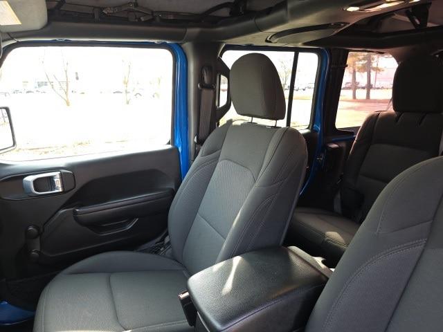 2023 Jeep Wrangler 4-Door Sport 4x4