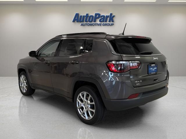 2022 Jeep Compass Latitude Lux 4x4