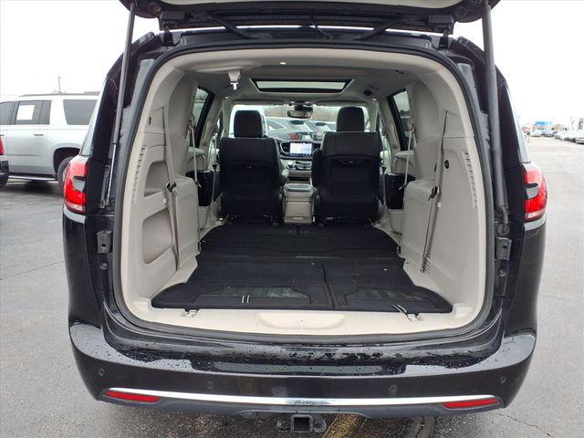 2024 Chrysler Pacifica Limited AWD