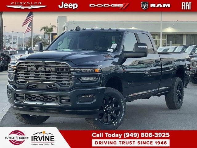2026 RAM Ram 3500 RAM 3500 BIG HORN CREW CAB 4X4 8 BOX