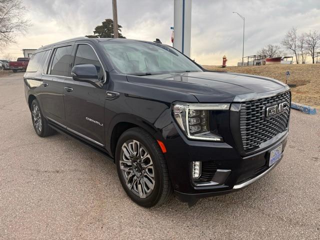 2023 GMC Yukon XL 4WD Denali Ultimate