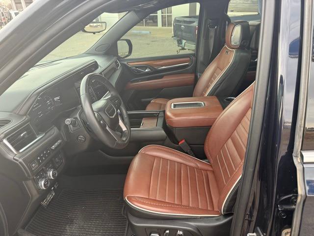 2023 GMC Yukon XL 4WD Denali Ultimate