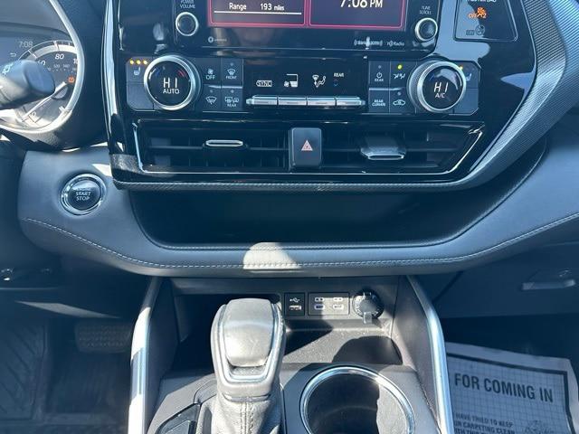 2022 Toyota Highlander XSE