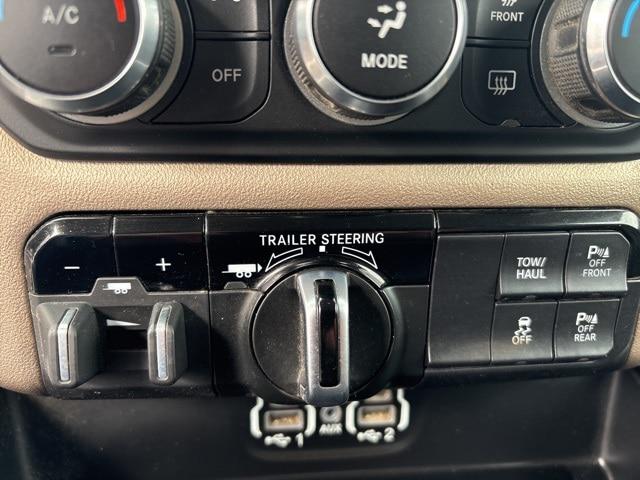 2022 Ram 1500 Laramie Crew Cab 4x4 5'7" Box