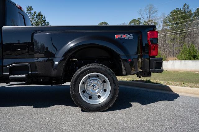 2025 Ford F-450 Platinum