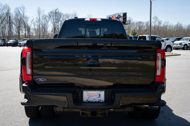 2025 Ford F-450 Platinum