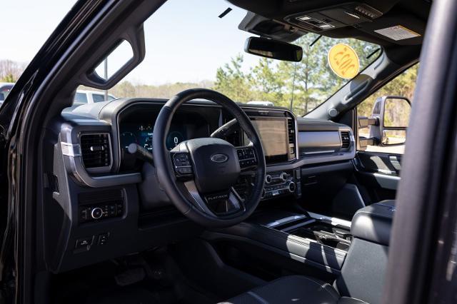 2025 Ford F-450 Platinum