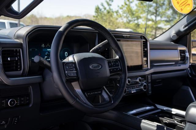 2025 Ford F-450 Platinum