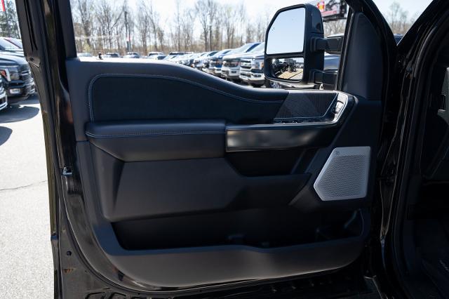 2025 Ford F-450 Platinum