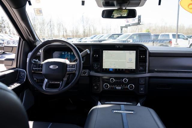 2025 Ford F-450 Platinum