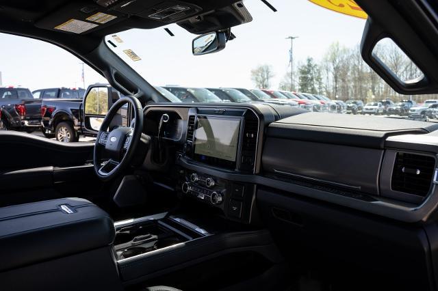 2025 Ford F-450 Platinum