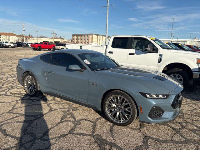 2024 Ford Mustang GT Premium Fastback