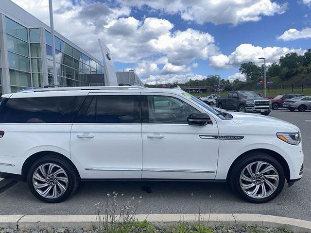 2023 Lincoln Navigator Reserve L