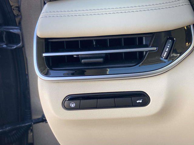 2025 INFINITI QX60 LUXE AWD