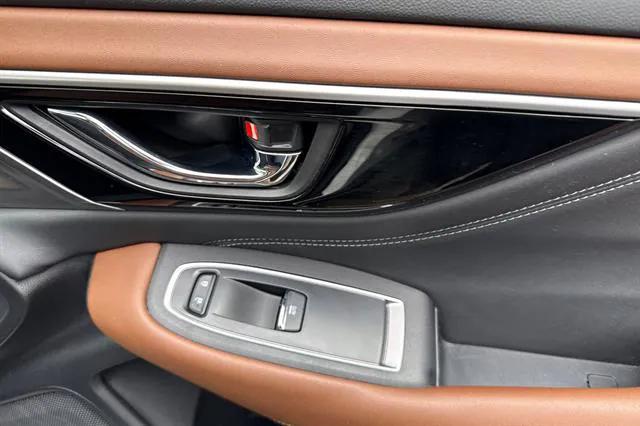 2020 Subaru Outback Touring XT
