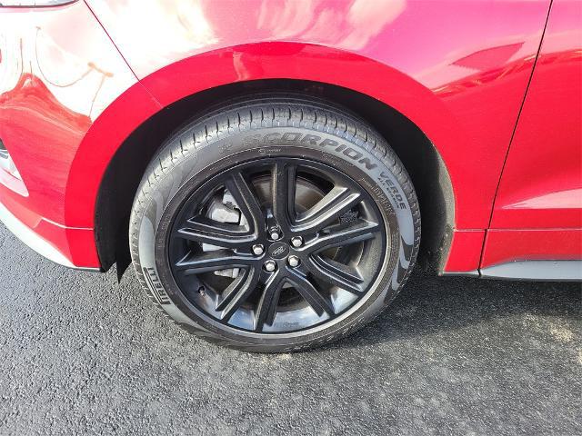 2023 Ford Edge ST-Line