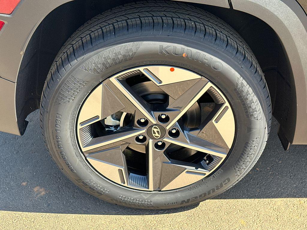 New 2026 Phantom Black HYUNDAI SEL FWD image 18