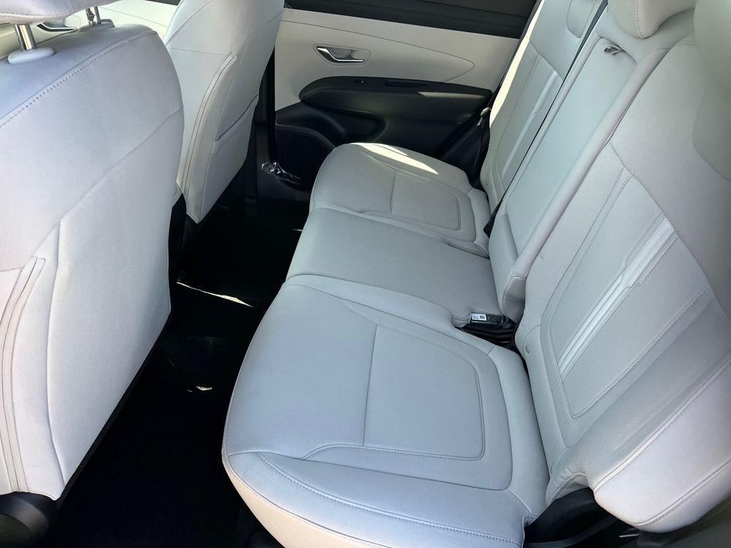 New 2026 Phantom Black HYUNDAI SEL FWD image 21