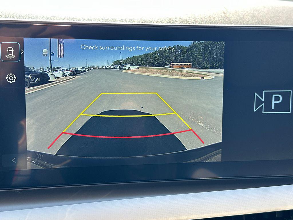 New 2026 Phantom Black HYUNDAI SEL FWD image 29