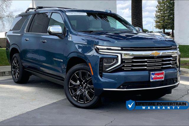 2025 Chevrolet Suburban 4WD Premier