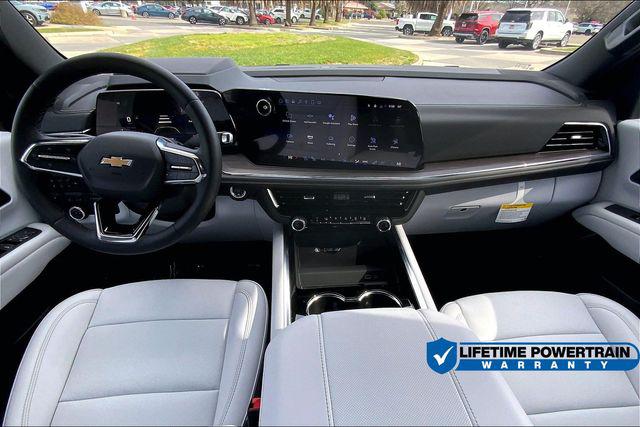 2025 Chevrolet Suburban 4WD Premier