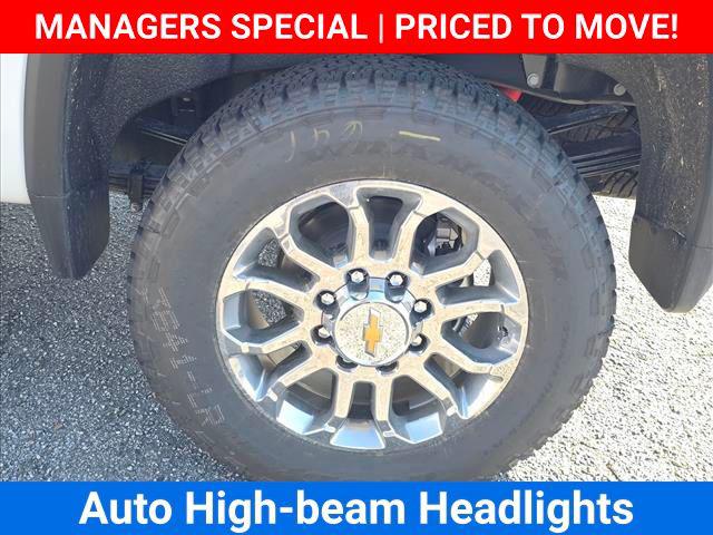 2026 Chevrolet Silverado 3500HD Crew Cab, Standard Bed, LTZ, 4WD