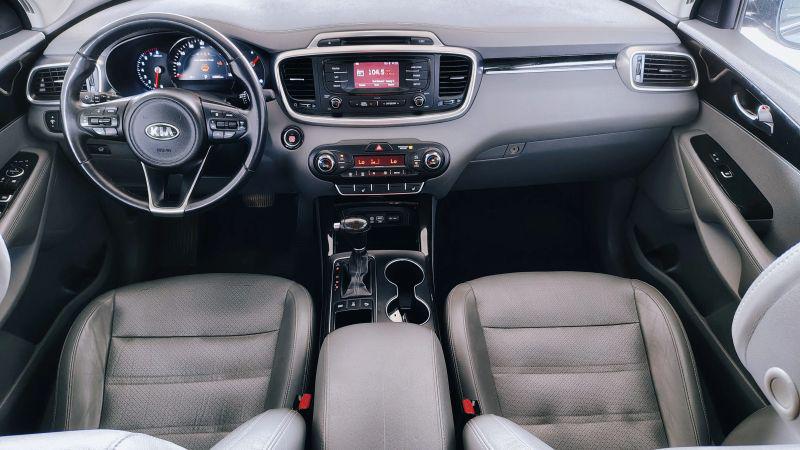 2016 Kia Sorento 3.3L EX