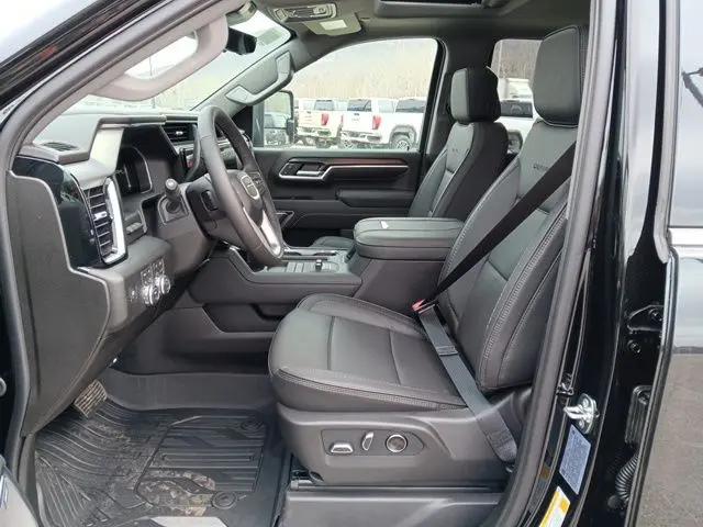 2026 GMC Sierra 3500HD Crew Cab, Long Bed, Denali Dual Rear Wheel, 4WD