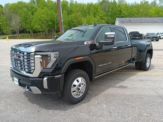 2026 GMC Sierra 3500HD Crew Cab, Long Bed, Denali Dual Rear Wheel, 4WD