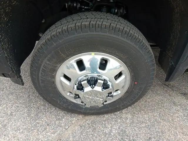 2026 GMC Sierra 3500HD Crew Cab, Long Bed, Denali Dual Rear Wheel, 4WD