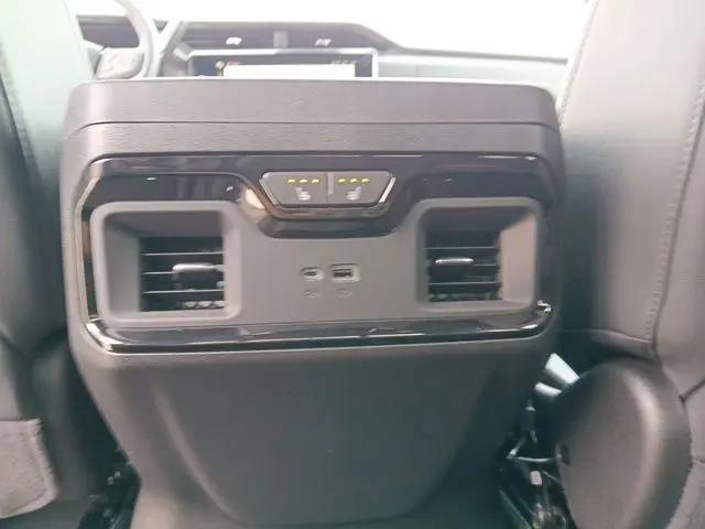 2026 GMC Sierra 2500HD Crew Cab, Standard Bed, AT4, 4WD