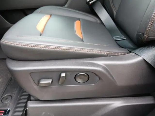 2026 GMC Sierra 2500HD Crew Cab, Standard Bed, AT4, 4WD