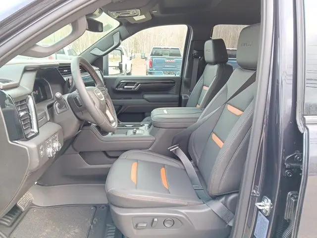 2026 GMC Sierra 2500HD Crew Cab, Standard Bed, AT4, 4WD