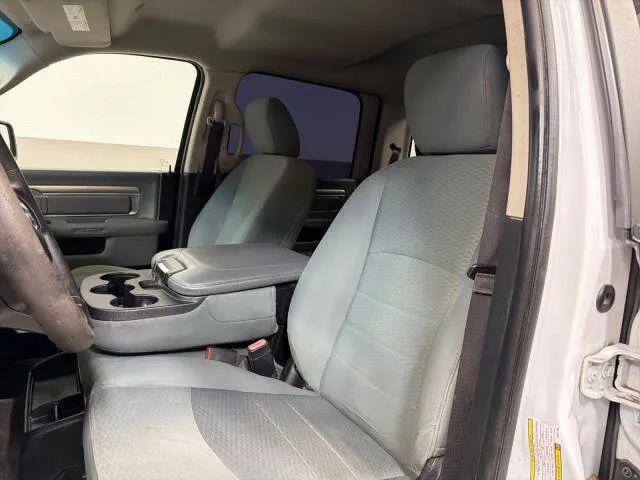 2017 Ram 2500 SLT Crew Cab 4x4 6'4" Box