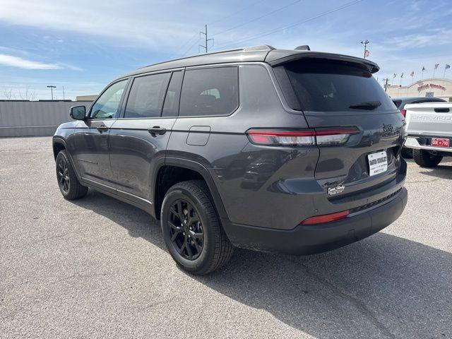 2026 Jeep Grand Cherokee L Altitude 4x4