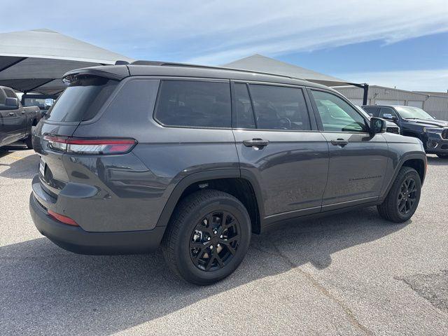 2026 Jeep Grand Cherokee L Altitude 4x4