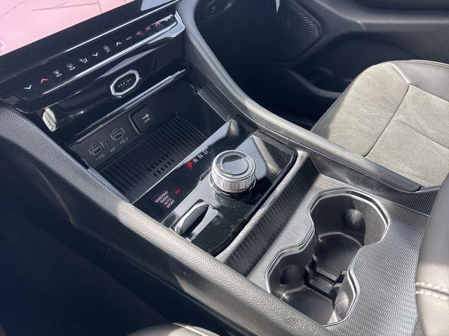 2026 Jeep Grand Cherokee L Altitude 4x4