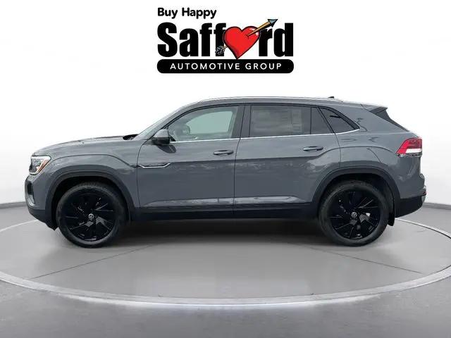 2026 Volkswagen Atlas Cross Sport SE with Technology