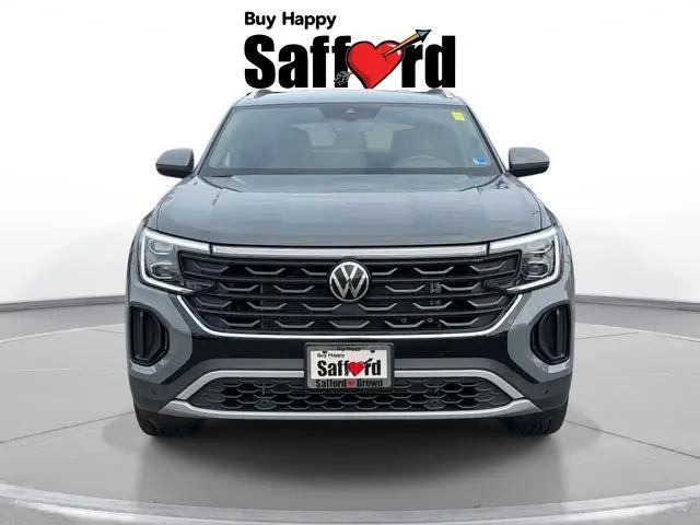 2026 Volkswagen Atlas Cross Sport SE with Technology