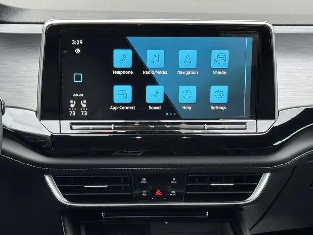2026 Volkswagen Atlas Cross Sport SE with Technology