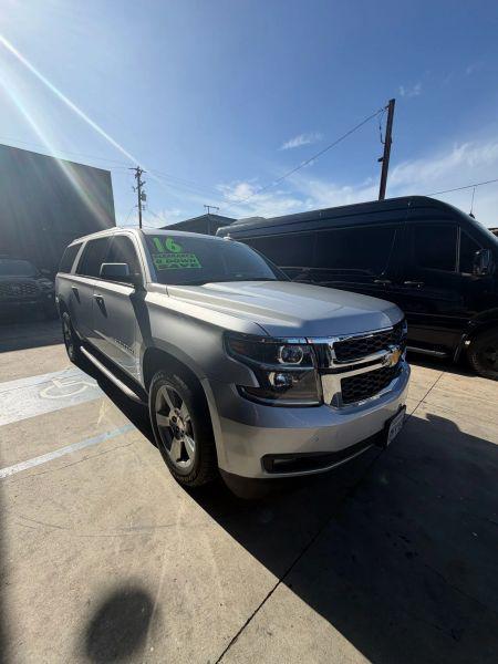 2016 Chevrolet Suburban LT