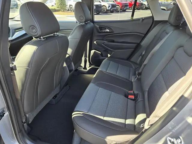 2026 Chevrolet Trax FWD LT