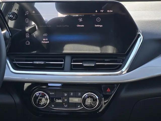 2026 Chevrolet Trax FWD LT