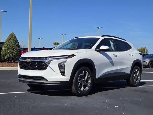 2026 Chevrolet Trax FWD LT