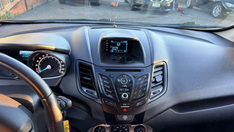 2016 Ford Fiesta SE