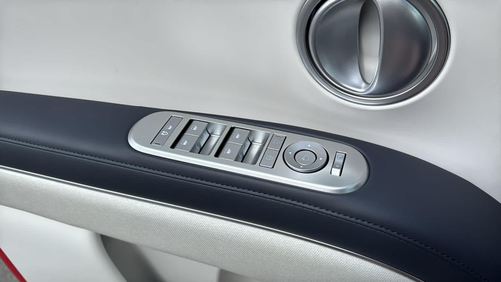 New 2026 Ecotronic Gray Pearl Hyundai Calligraphy AWD image 52