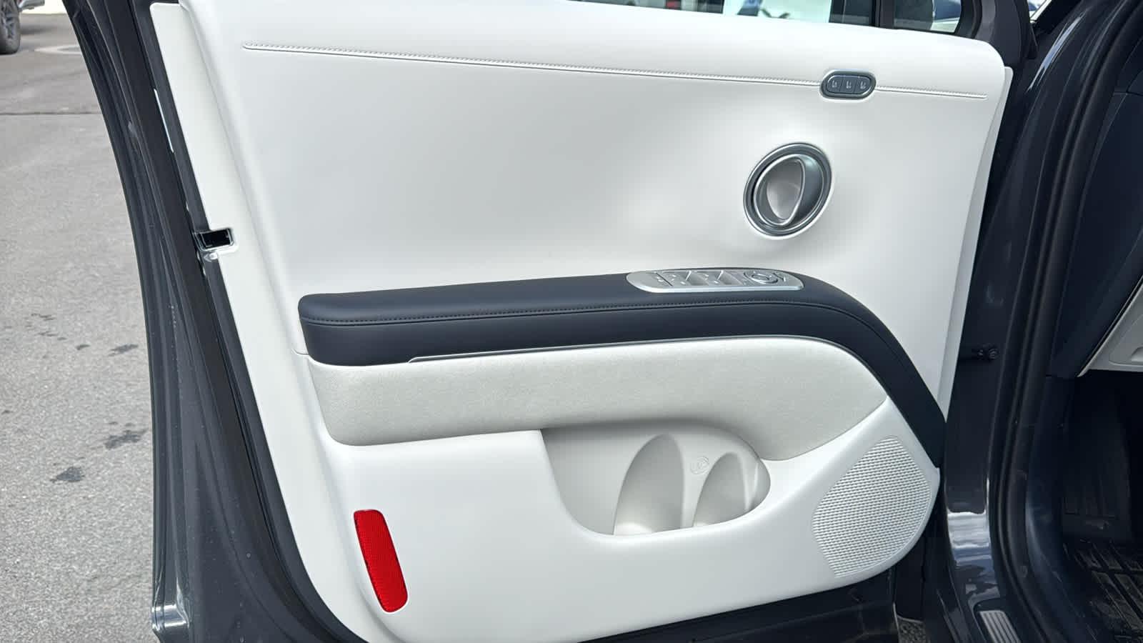 New 2026 Ecotronic Gray Pearl Hyundai Calligraphy AWD image 53