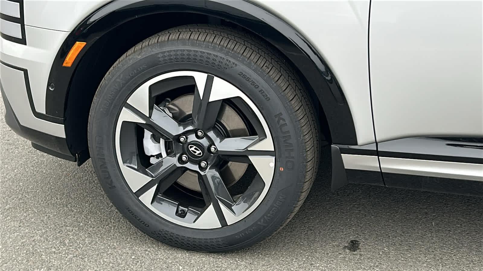 New 2026 Typhoon Silver Metallic Hyundai Limited AWD image 39