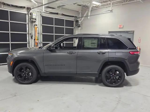 2026 Jeep Grand Cherokee Limited 4x2