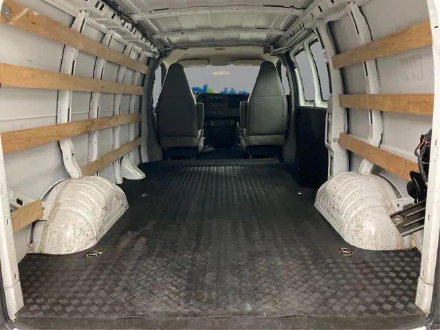 2019 GMC Savana 2500 Work Van
